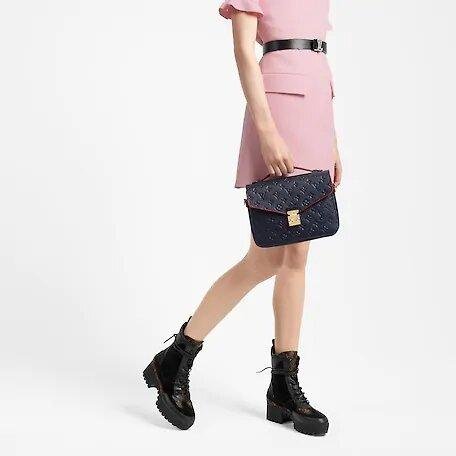 Louis Vuitton POCHETTE MÉTIS Navy Blue/Red