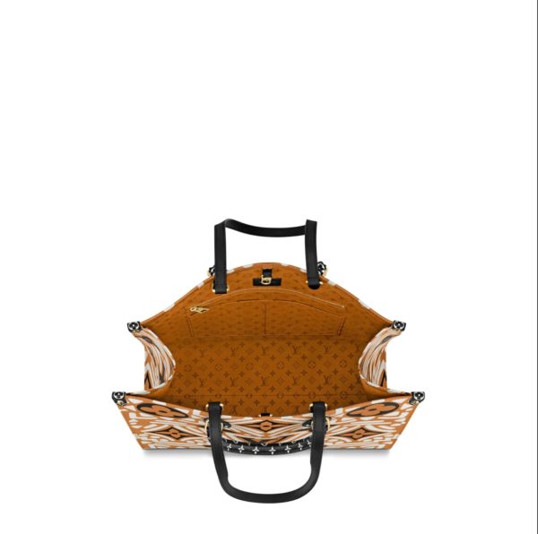 Louis Vuitton CRAFTY ONTHEGO GM Caramel