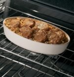 GE 30″ Freestanding Electric Range JB256DMBB - Image 10