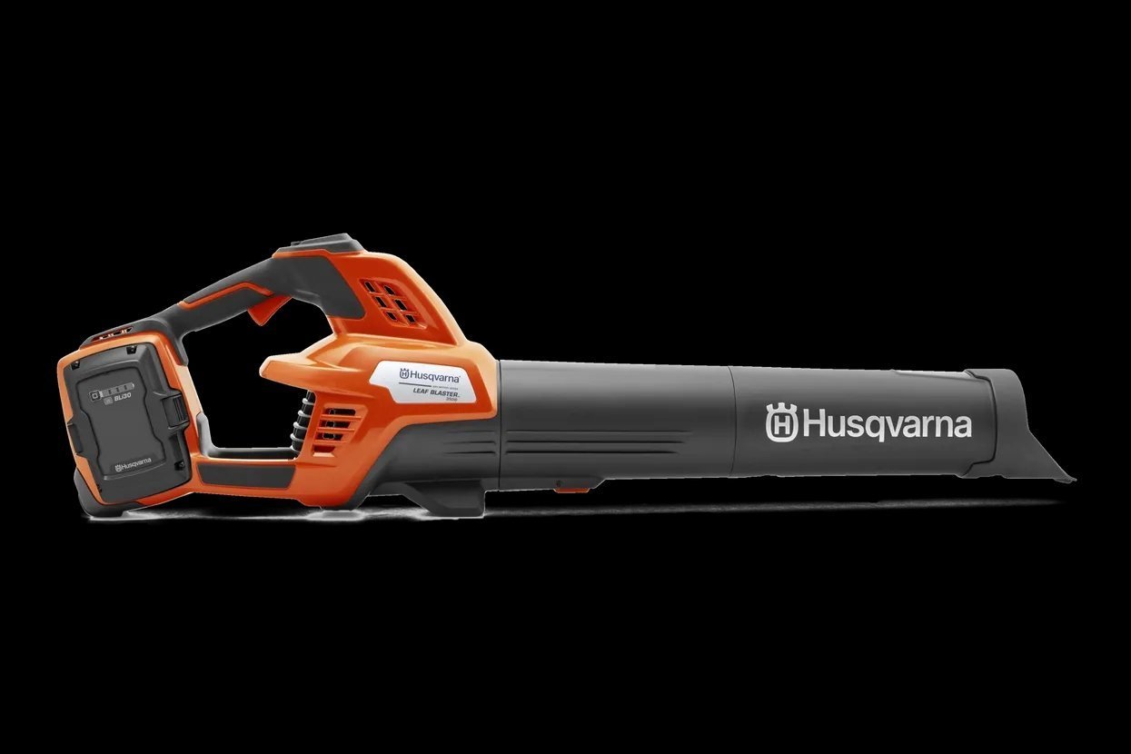 564-1-1.jpg Husqvarna 350iB Leaf Blaster Battery Leaf Blower - Image 1