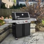 Genesis E-325 Gas Grill (Natural Gas) - Image 5