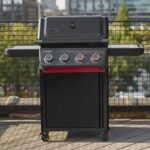 Spirit® E-425C Gas Grill Stealth® Edition (Liquid Propane) - Image 2