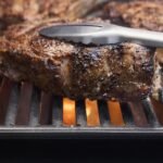Genesis® E-430 Gas Grill Stealth® Edition (Natural Gas) - Image 6