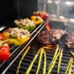 Spirit® E-425C Gas Grill Stealth® Edition (Liquid Propane) - Image 7