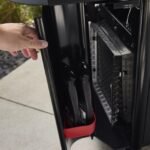 Genesis® E-430 Gas Grill Stealth® Edition (Natural Gas) - Image 4