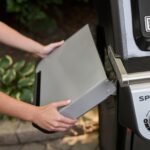 Spirit® EX-325 Smart Gas Grill (Natural Gas) - Image 4