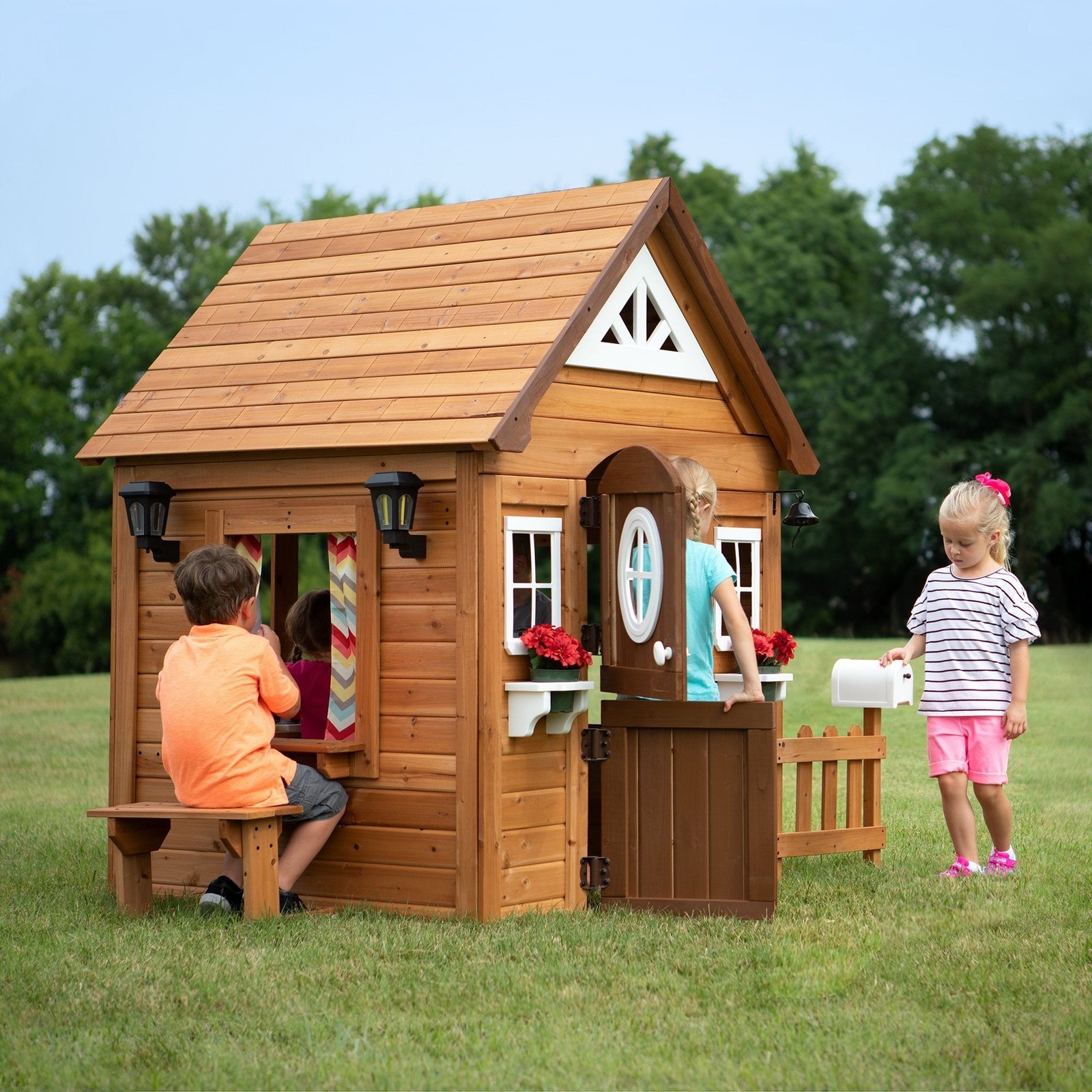 Aspen-Playhouse-Main.jpg Aspen Playhouse - Image 1