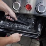 Genesis E-325 Gas Grill (Natural Gas) - Image 7