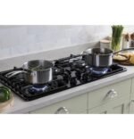 GE 36″ Built-in Gas Cooktop JGP3036DLBB - Image 2