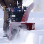 32 in. (81 cm) Power Max® HD 1432 OHXE Commercial Two-Stage Gas Snow Blower - Image 15