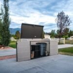 Lifetime Horizontal Storage Shed (75 cubic feet) - Image 8