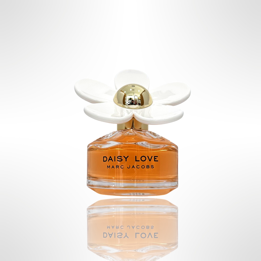 image_af9d7c4a-71b0-434e-a0f5-5e3829b99756.png Daisy Love by Marc Jacobs - Image 1