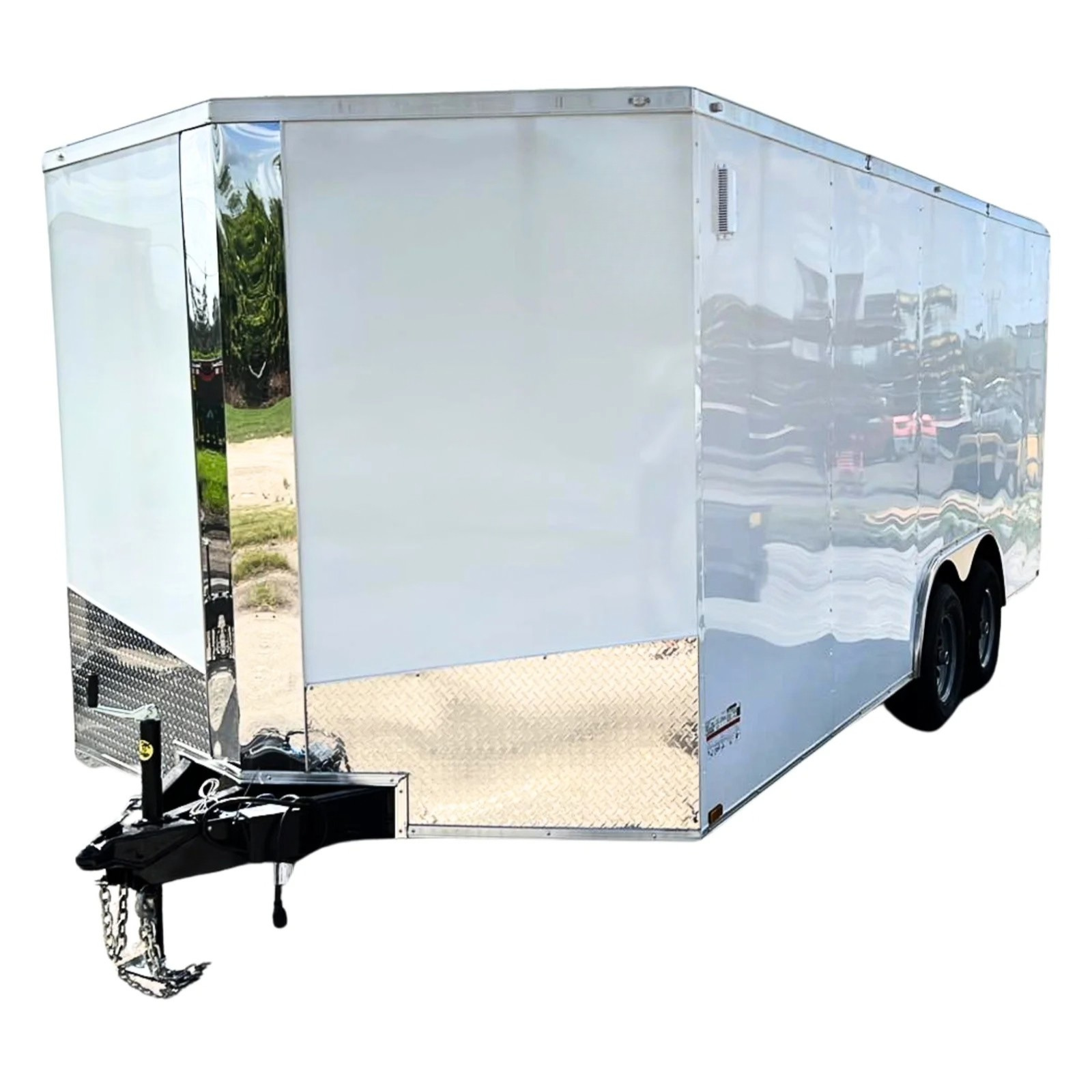 tri1 Spartan 8.5X18 Tandem Axle Enclosed Cargo Trailer | White | SP8.5X18TA - Image 1